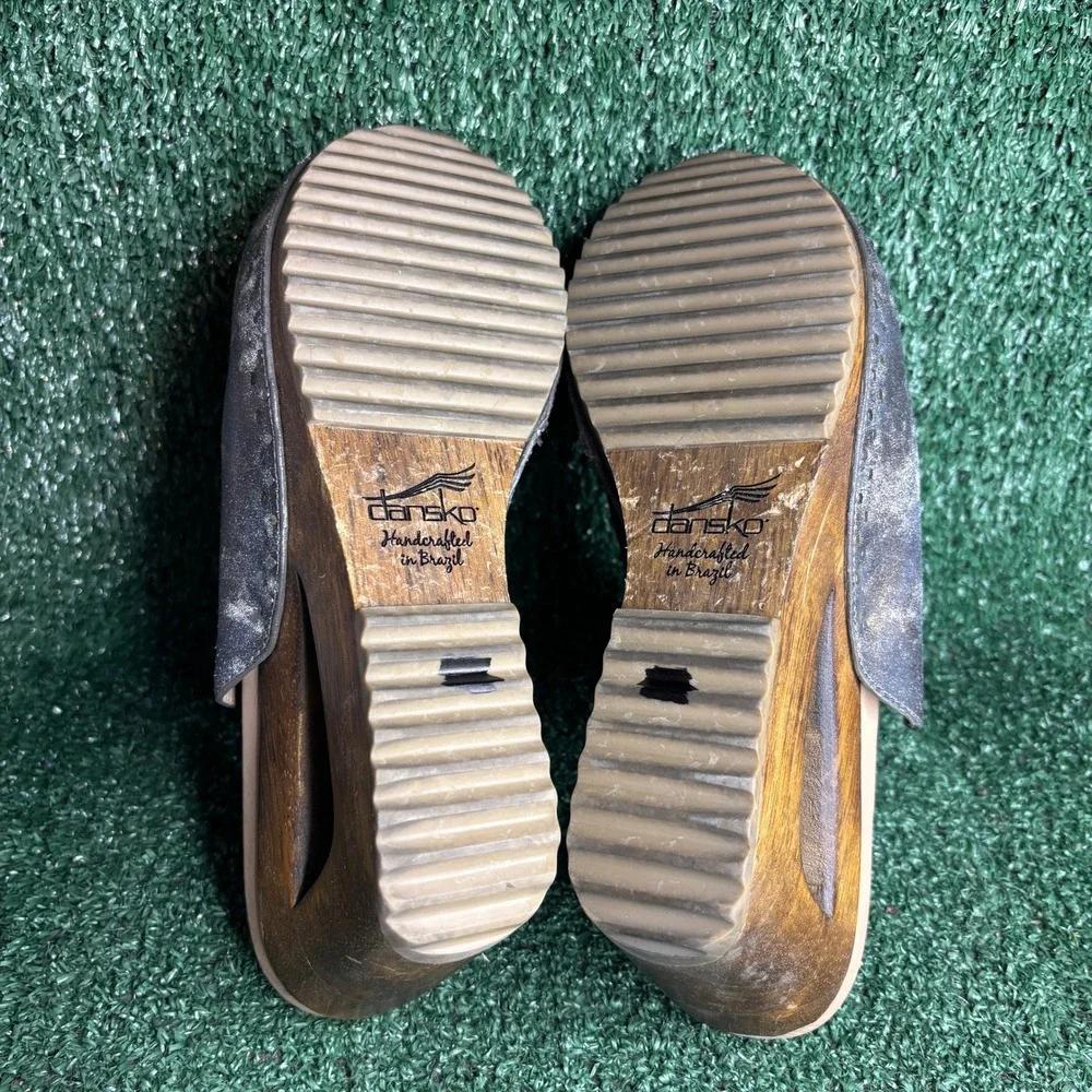Dansko Metallic Leather Peep Toe Cutout Wedge Sandal Mule Grey Womens Sz 10.5-11